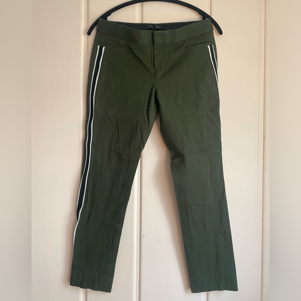 Banana Republic “Sloan” Olive Trousers With White Accents